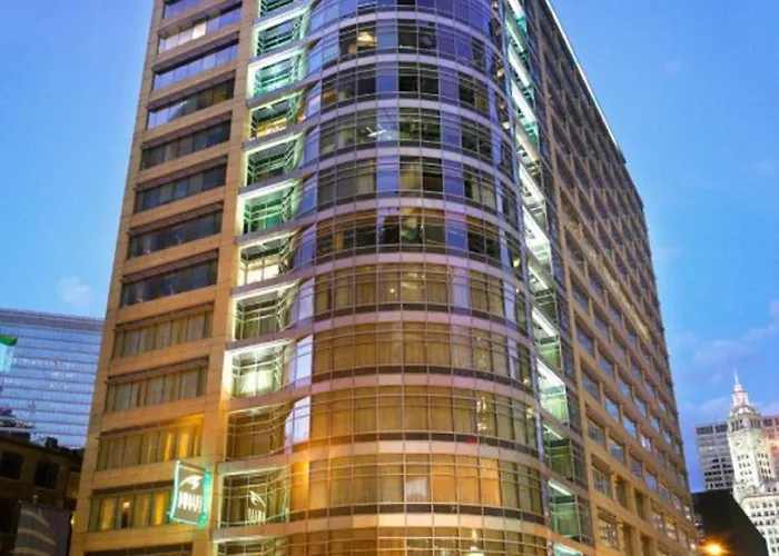 Kinzie Hotel